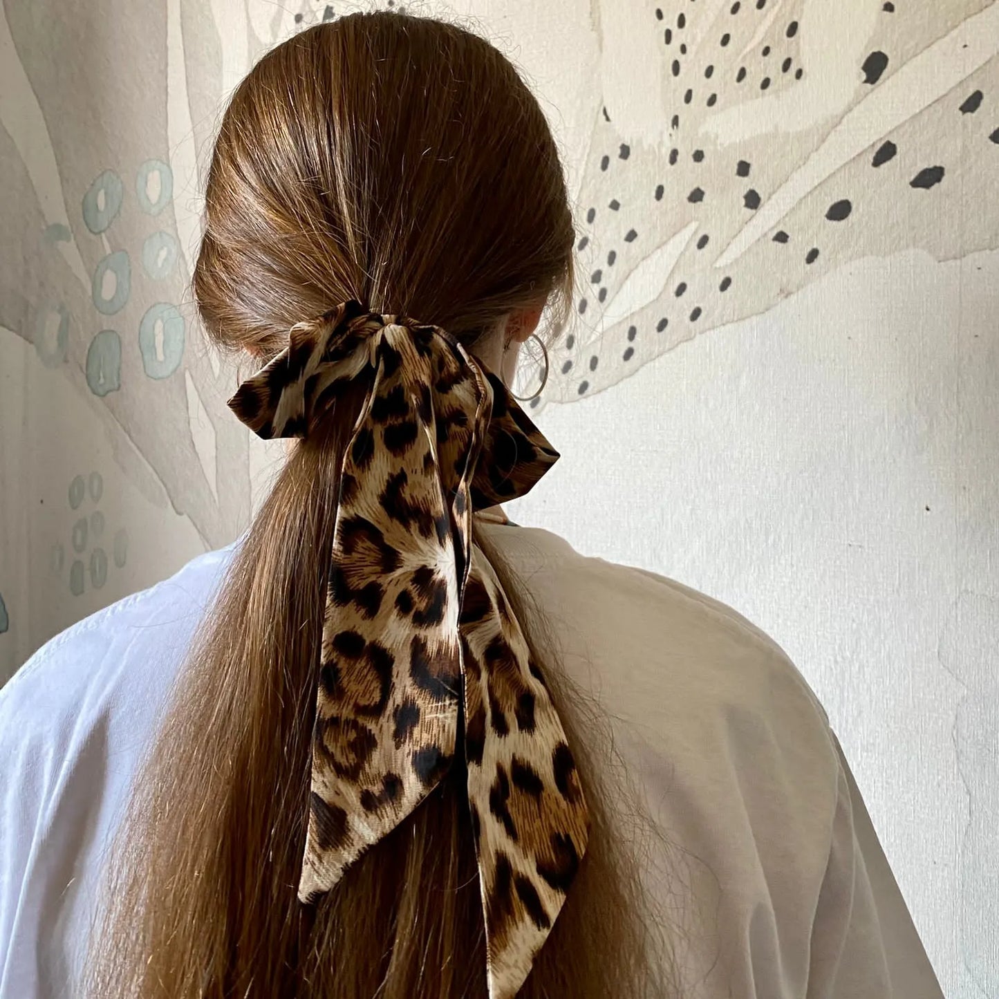 Elástico con cinta de género animal print