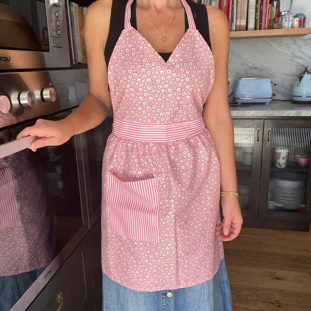 Delantal mujer escote rosado