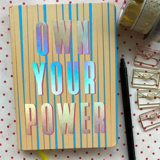 Libreta S tapa dura frases own your power