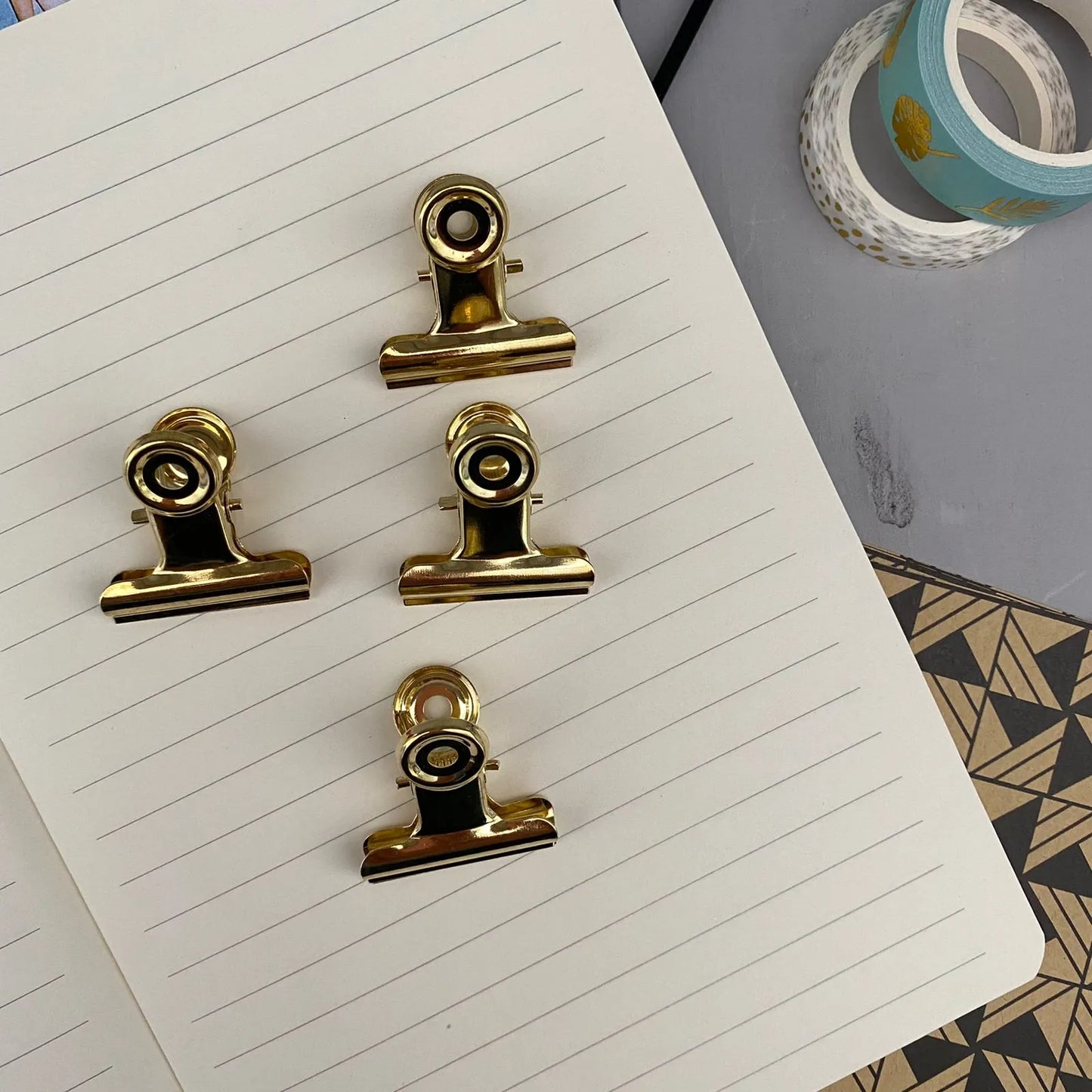 Set 4 clips metálicos dorados