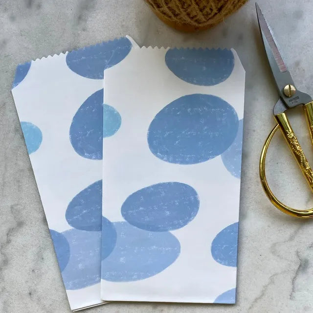 Set 5 bolsitas papel diseño lunares celestes