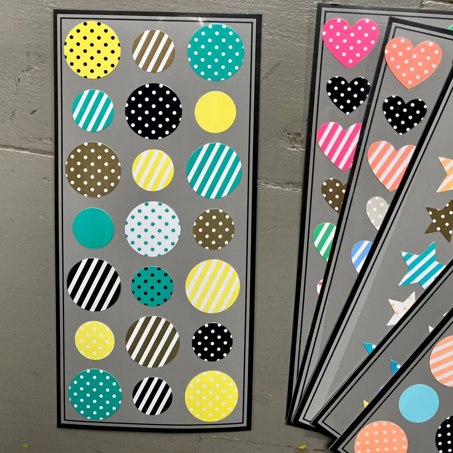 Stickers círculos amarillos y verde