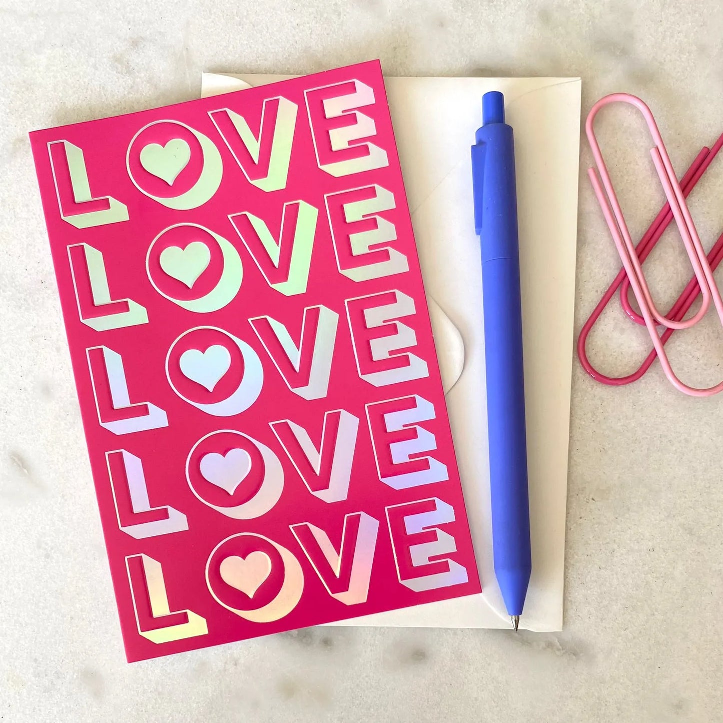 Tarjeta con sobre love