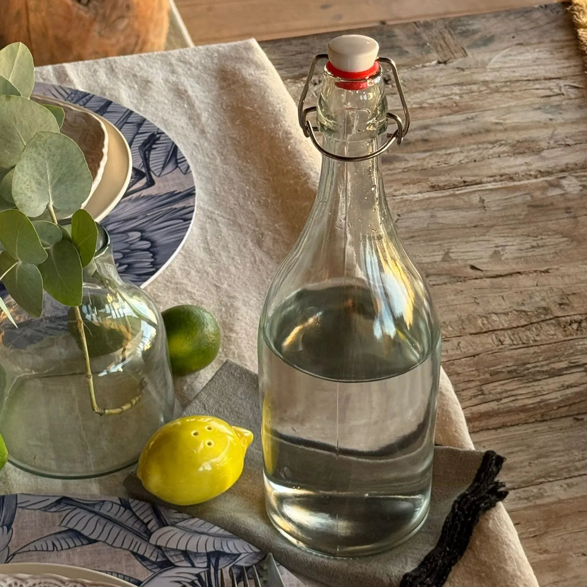 Botella vidrio M con tapa