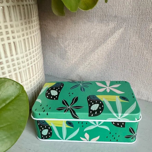 Cajita metálica rectangular animales