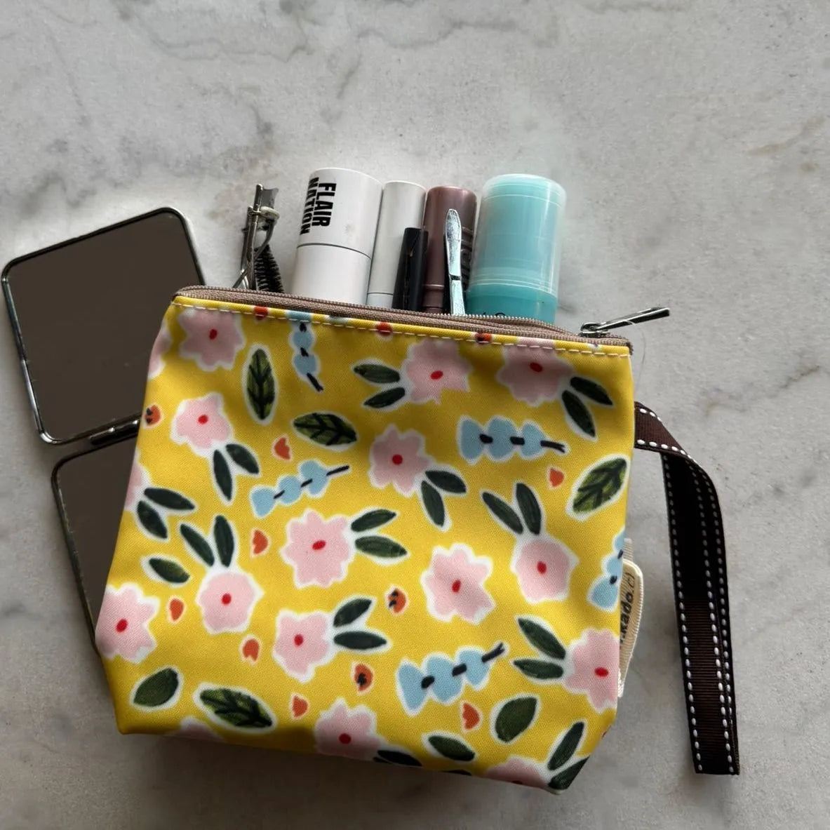 Estuche hule S con cinta