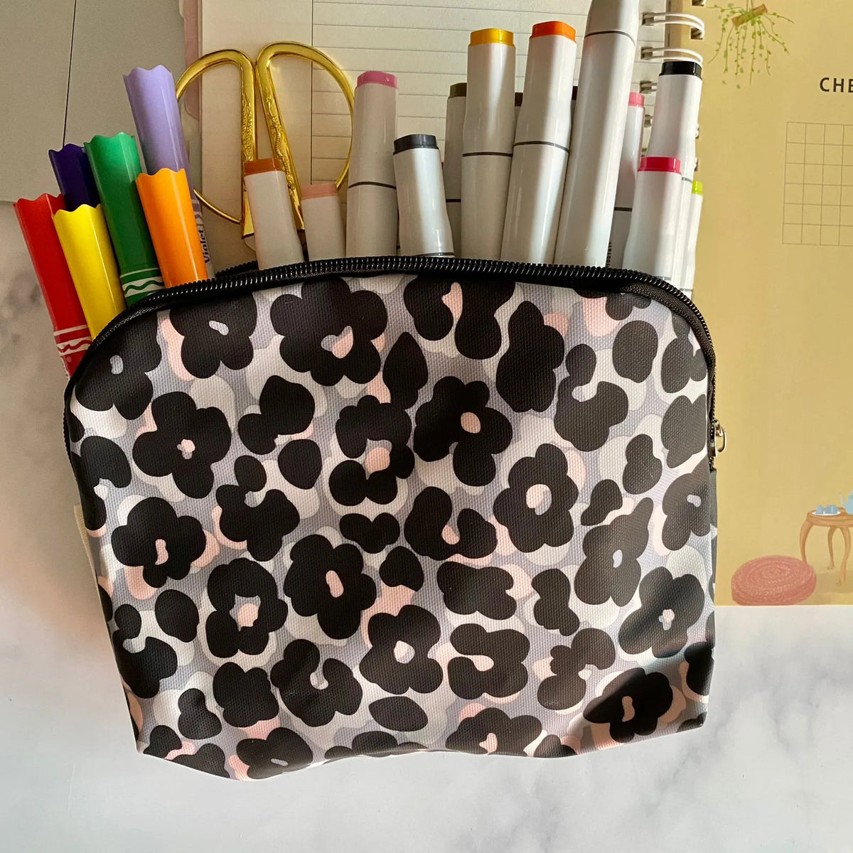 Estuche hule medialuna