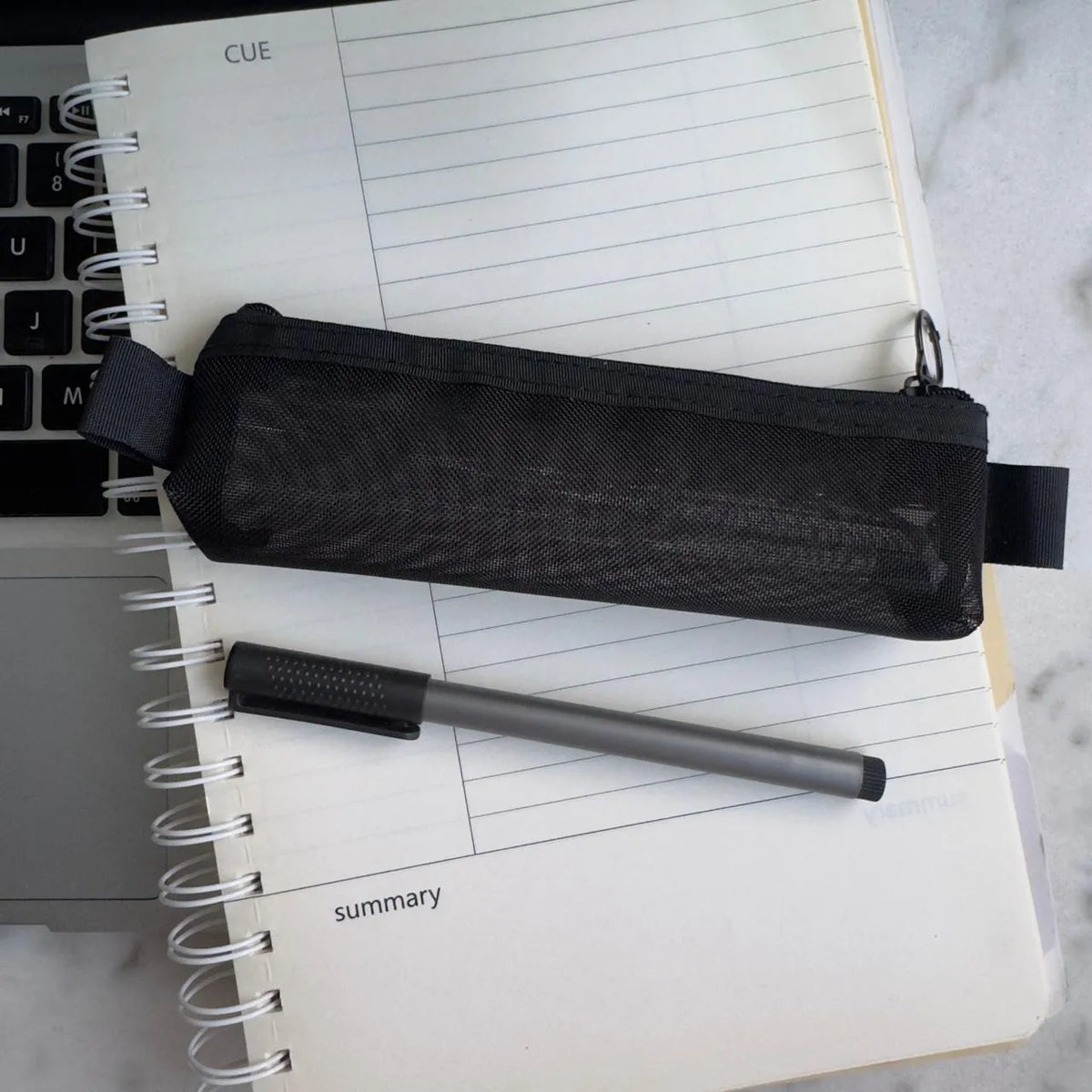 Estuche cartera malla