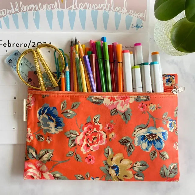 Estuche plano de hule L