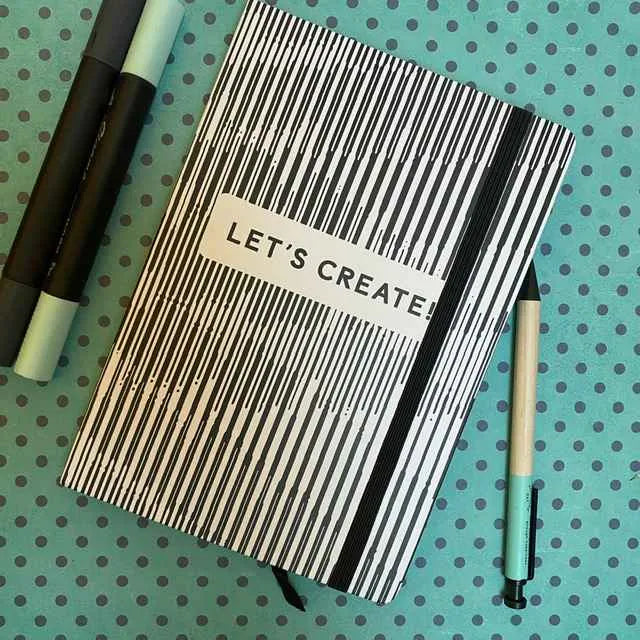 Libreta tapa dura L blanca y negra