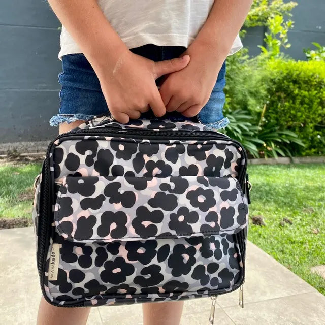 Lonchera de hule estampada