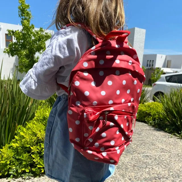 Mochila de hule S roja lunares