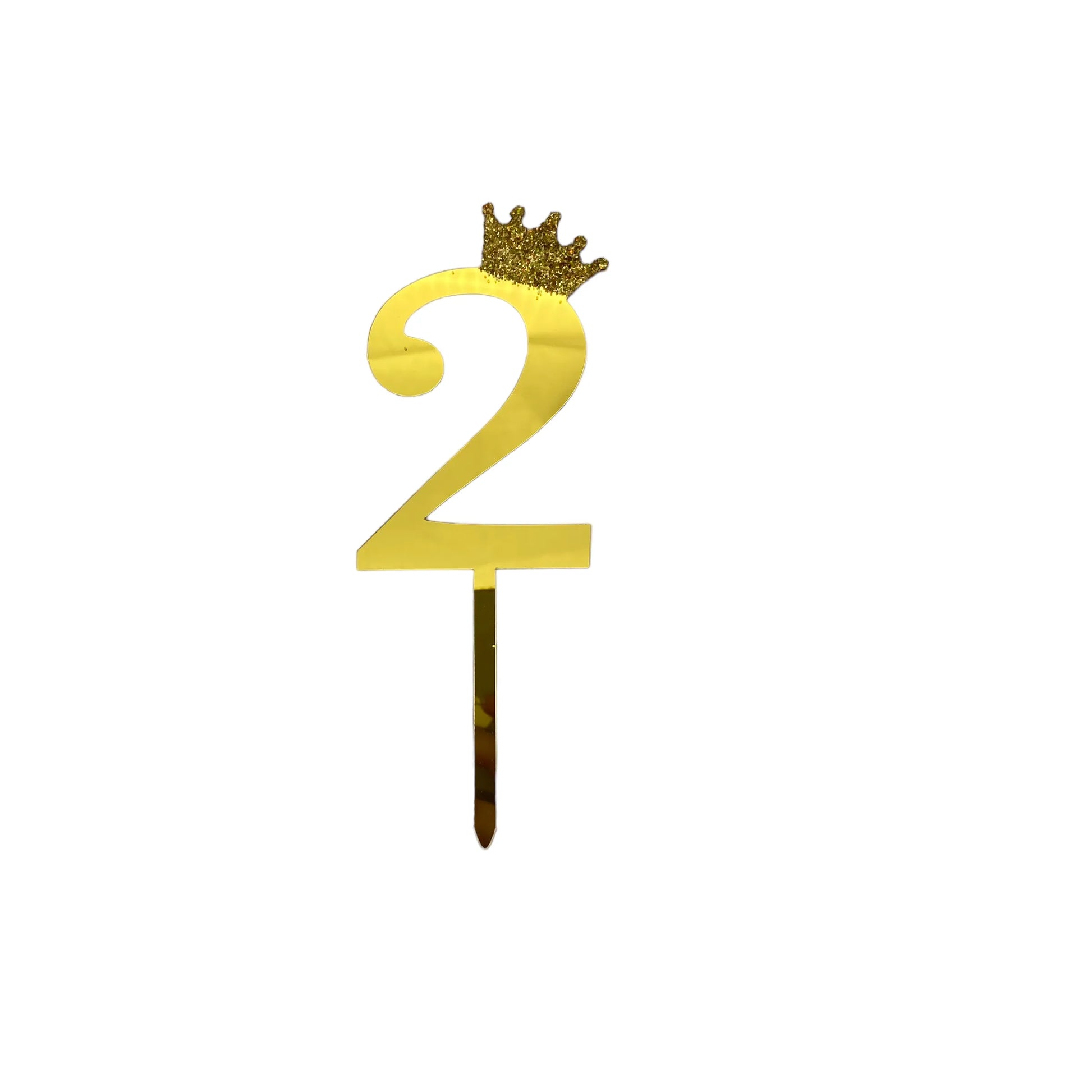 Número con corona dorado dos