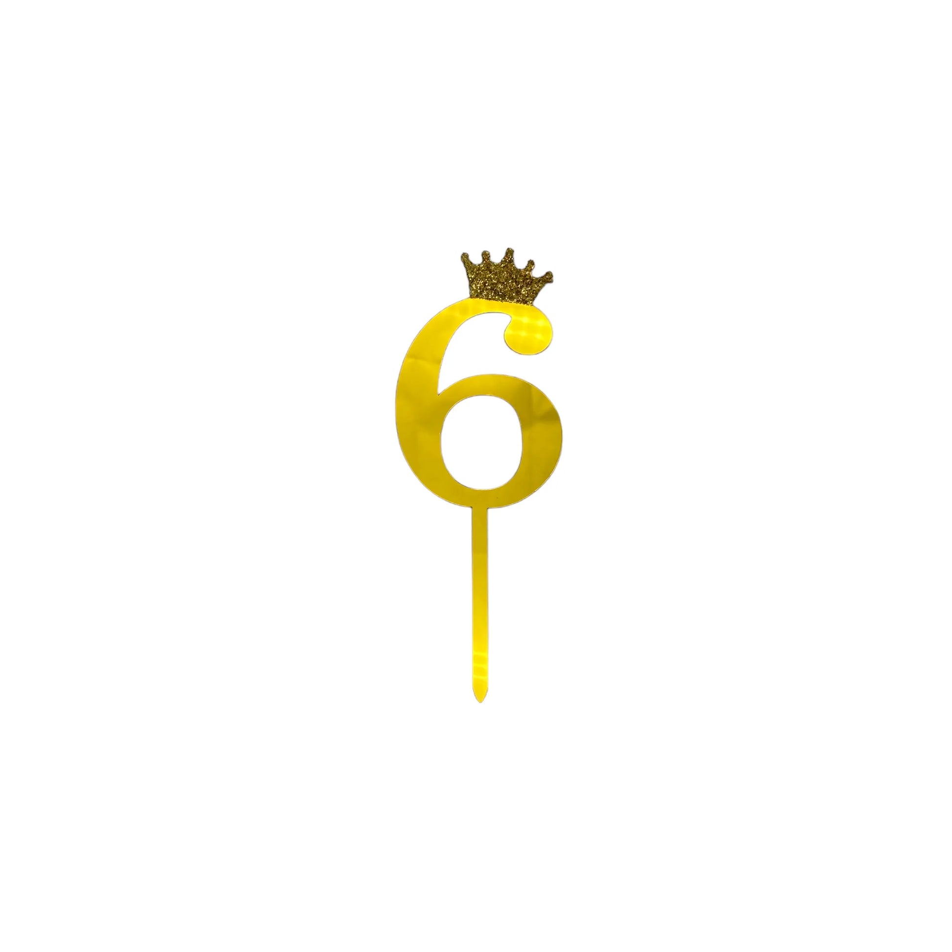 Número con corona dorado seis