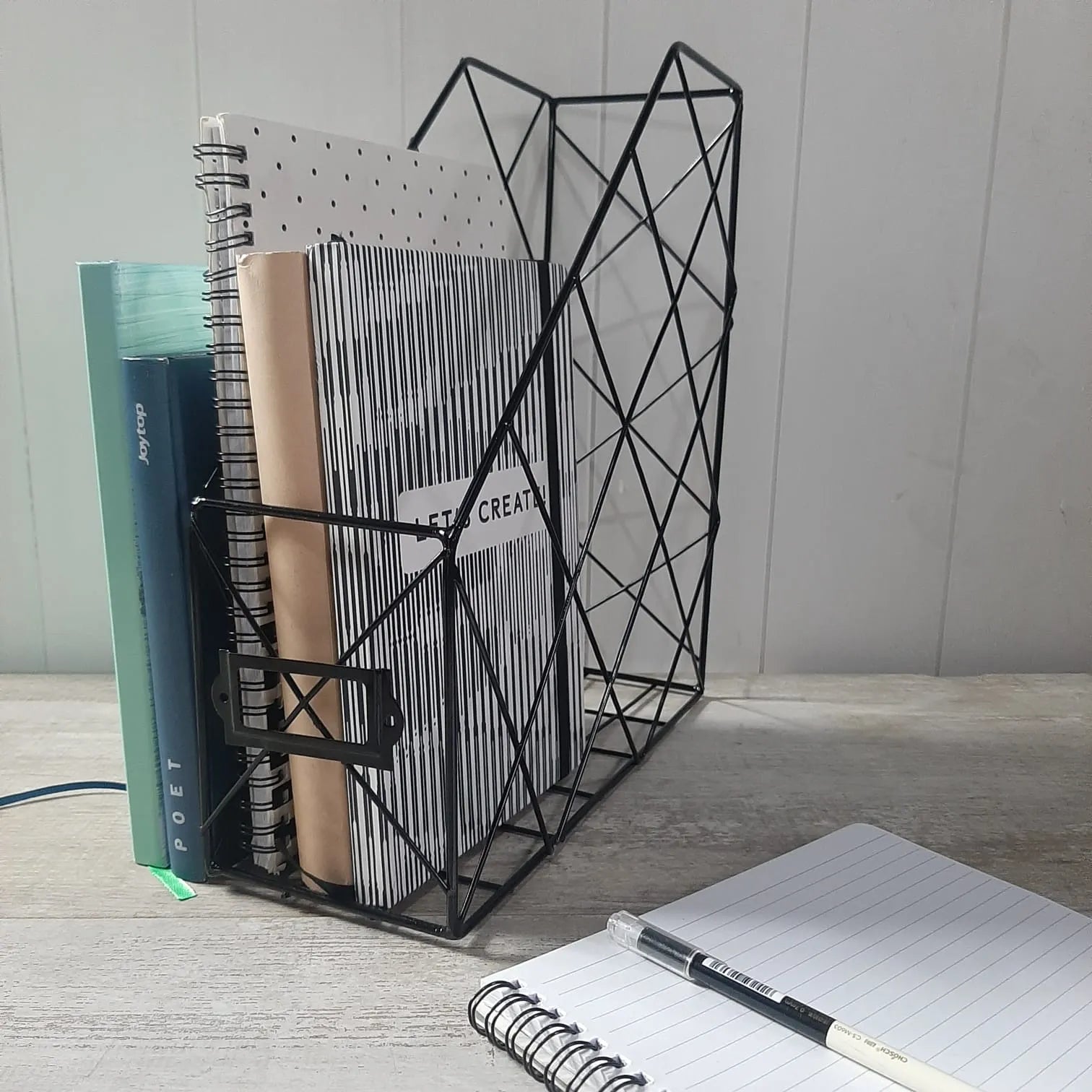 Porta cuaderno negro
