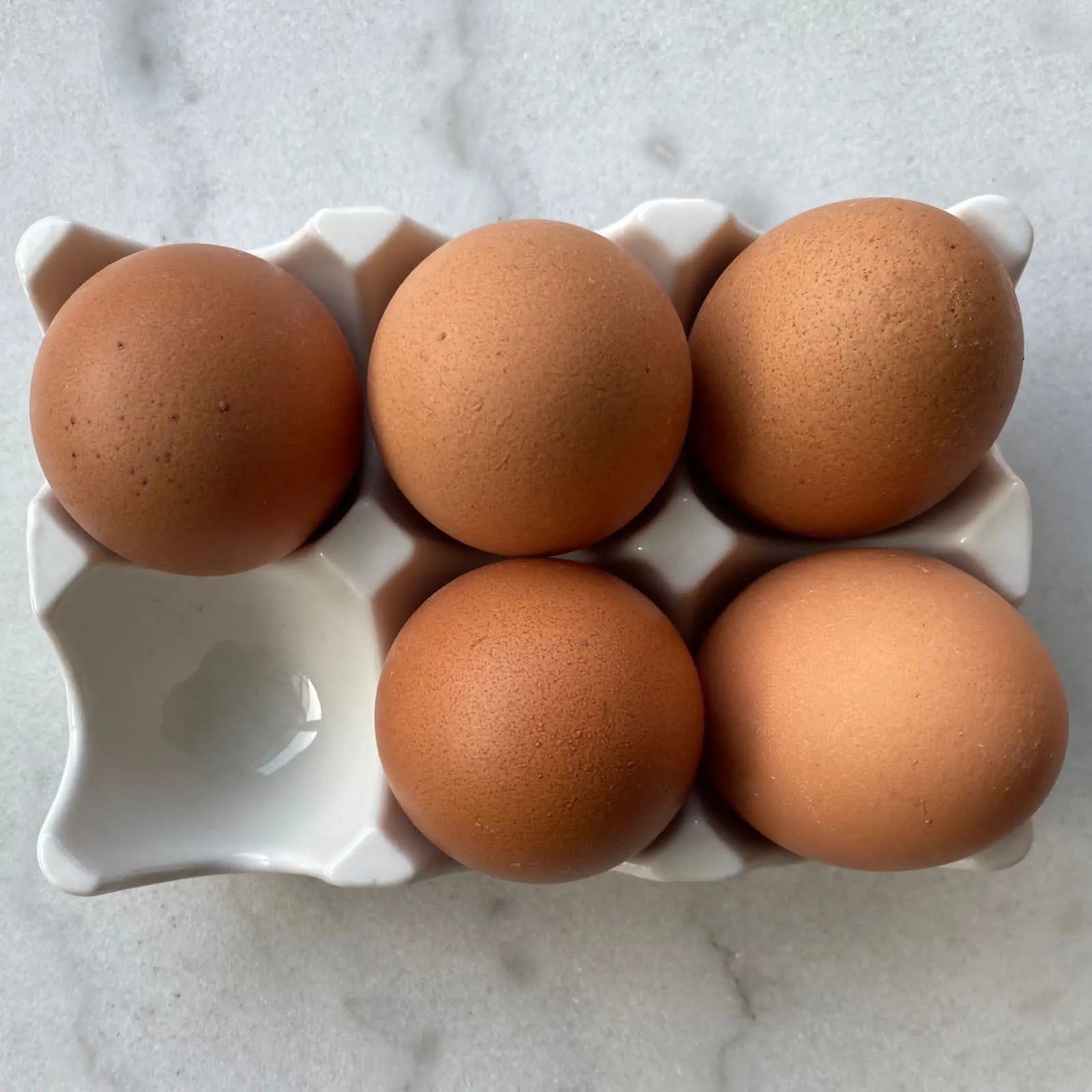 Porta huevos cerámica 6 unidades