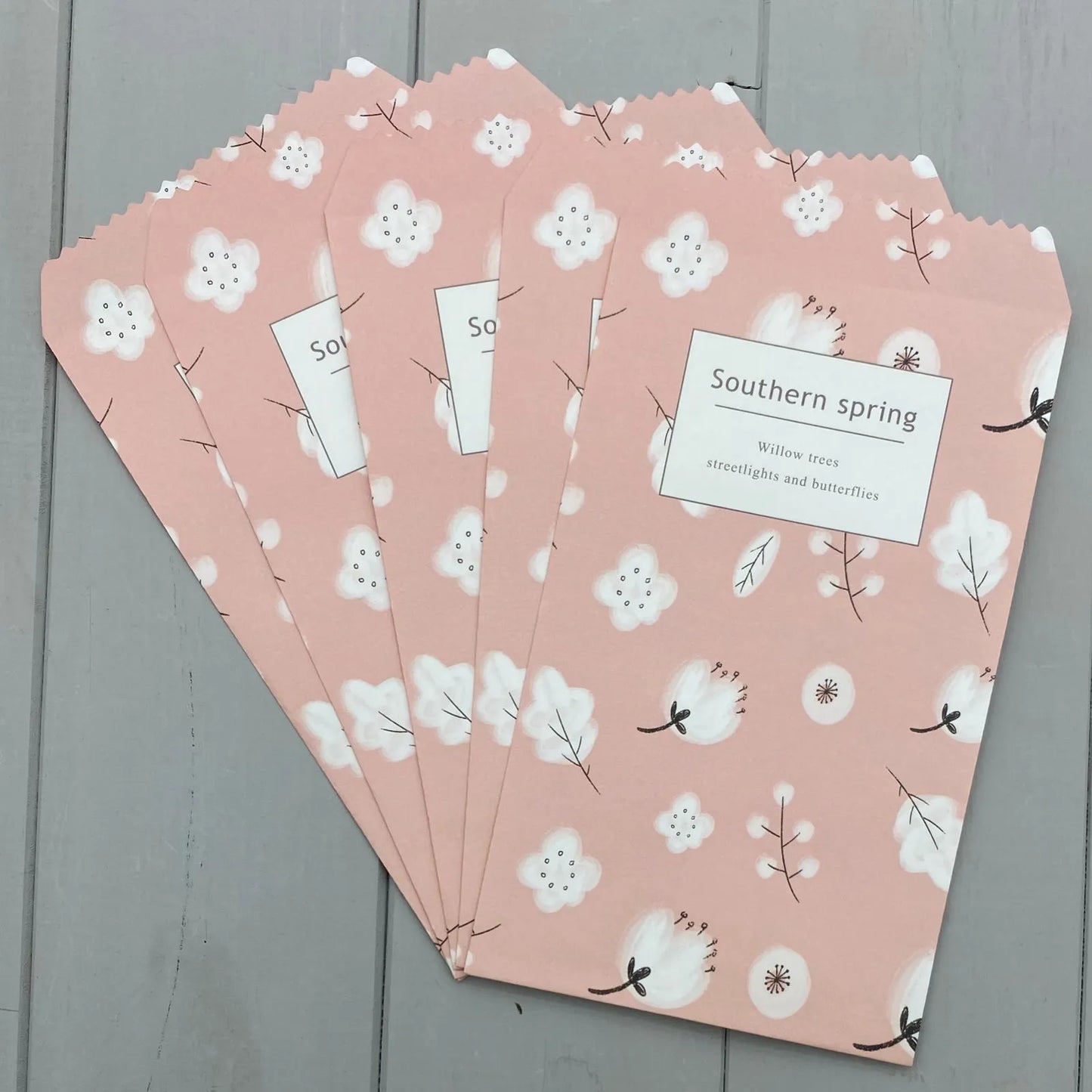 Set 5 bolsitas papel diseño rosada flores