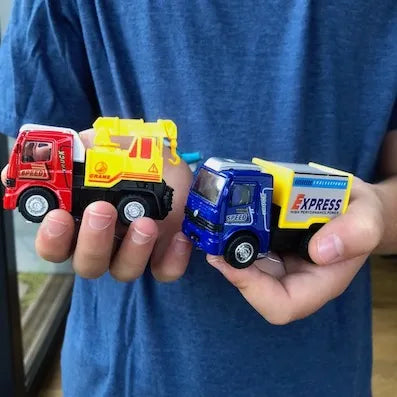 Set 2 mini camiones rojo y azul