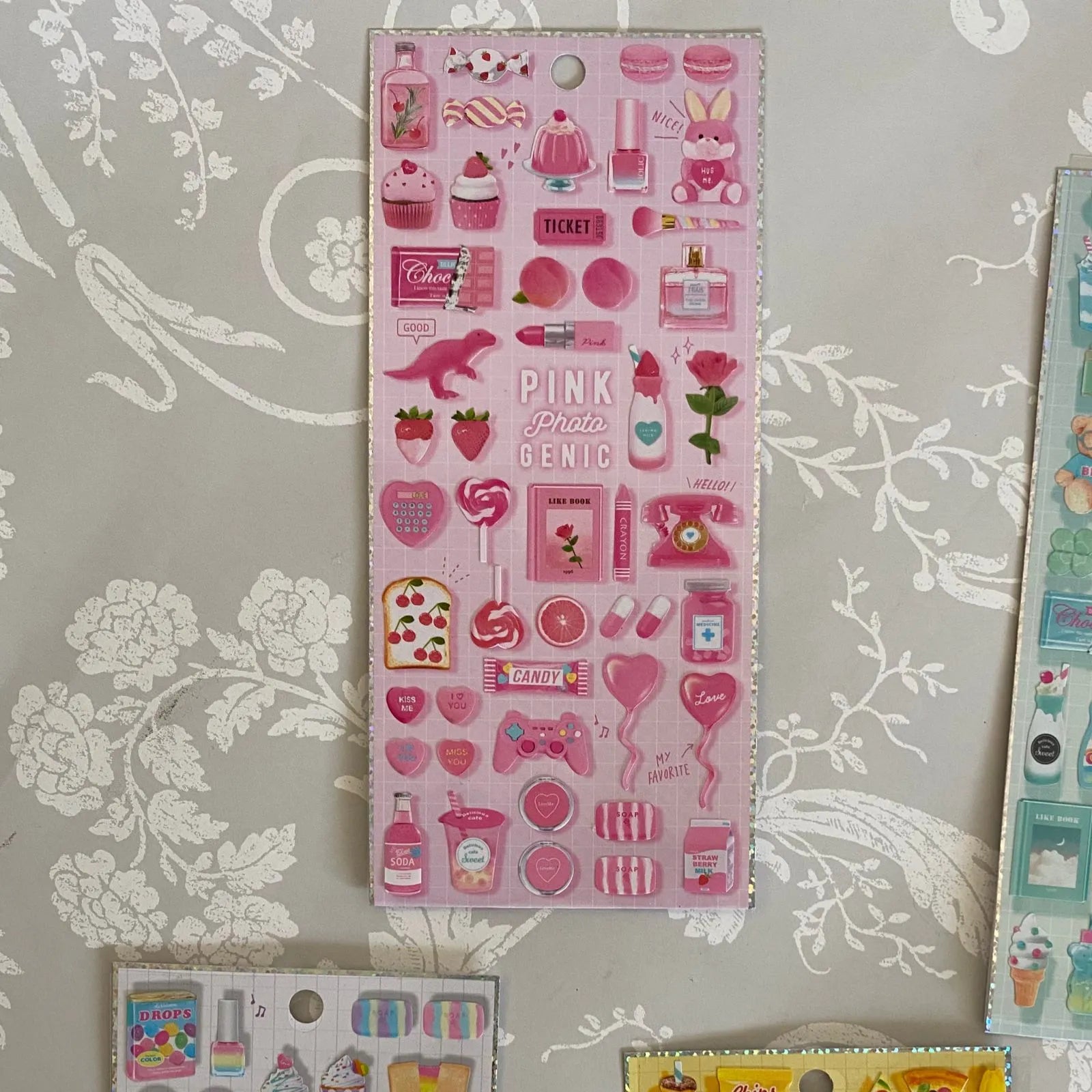 Sticker colores rosado