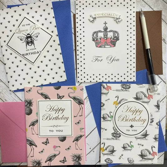 Tarjeta diseño con sobre M