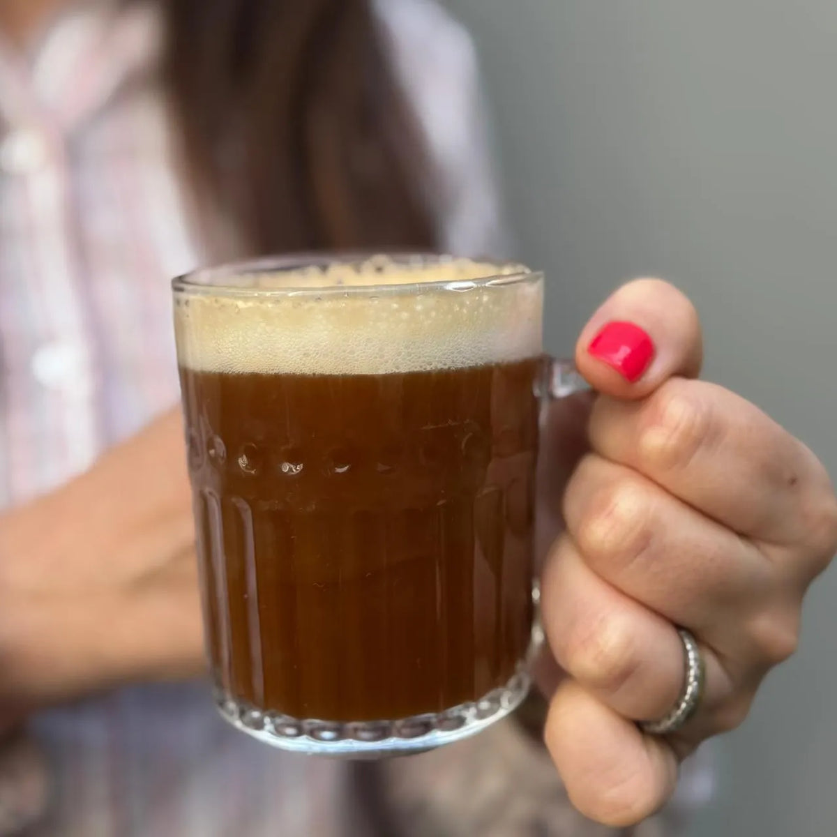 Tazón de vidrio con rayitas